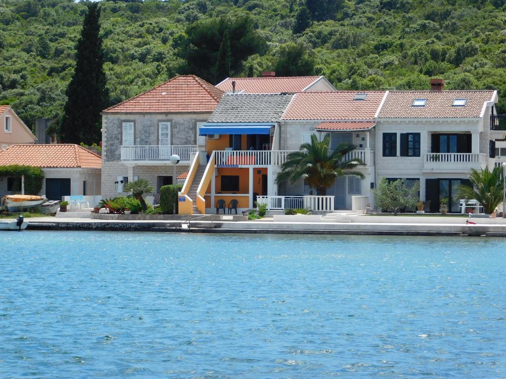 Apartments Kalafatovic Drače Exteriör bild